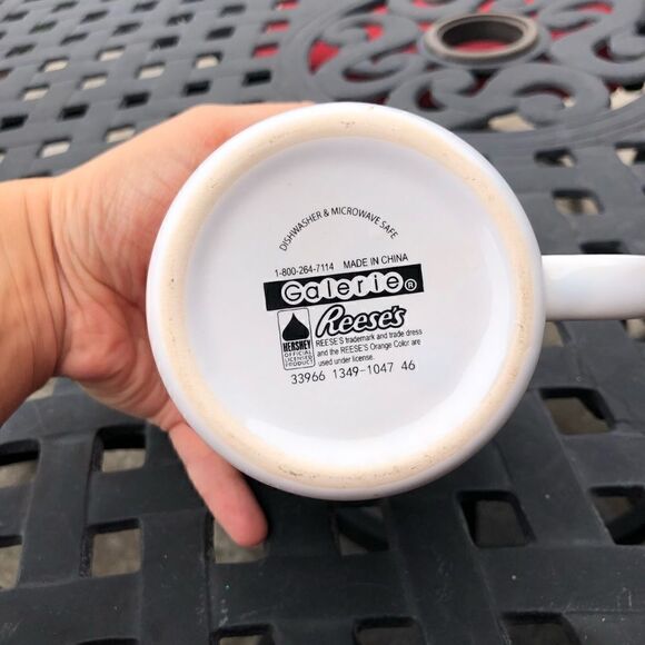 Reeces coffee mug - Picture 3 of 4